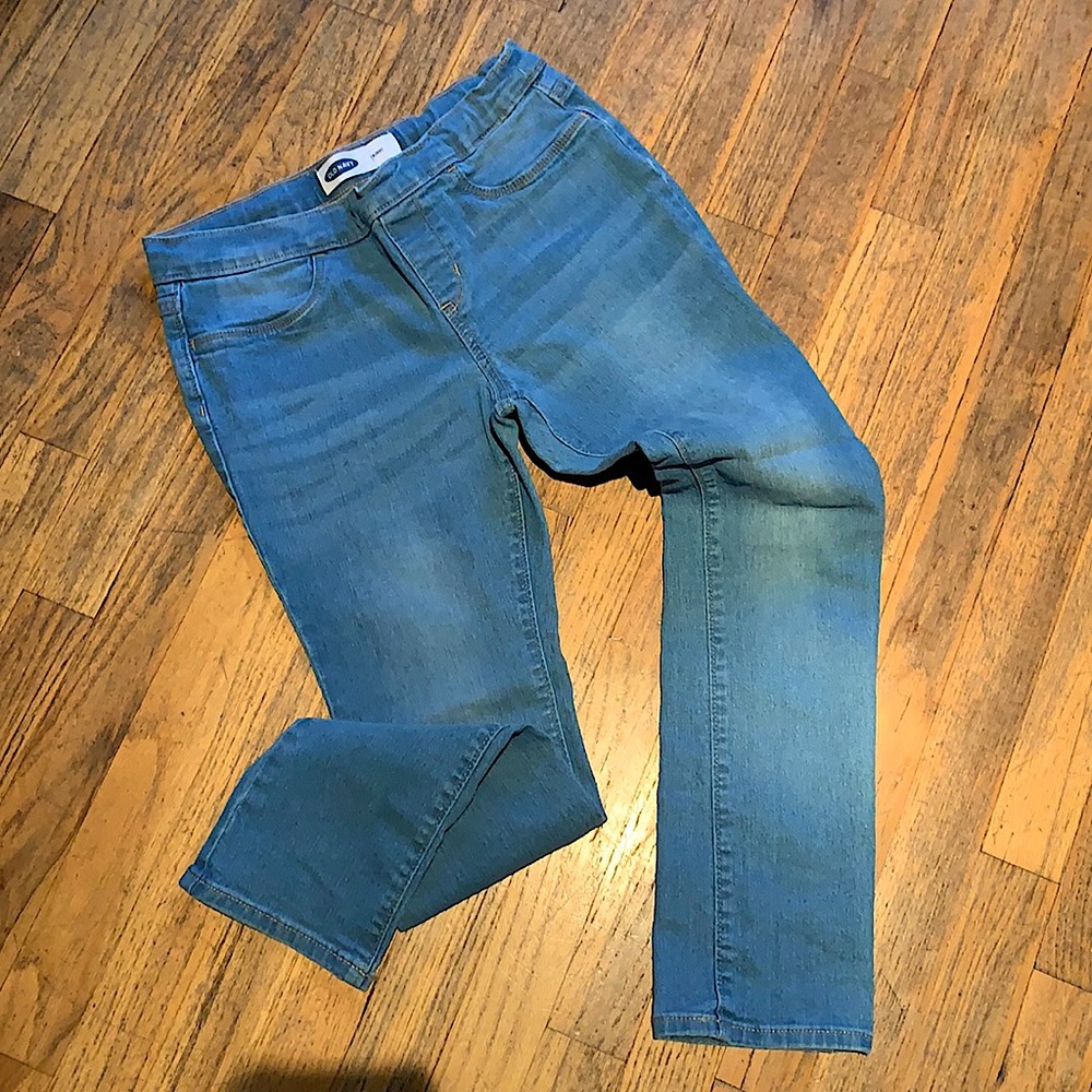 Old Navy Elastic Waist Skinny Jeans